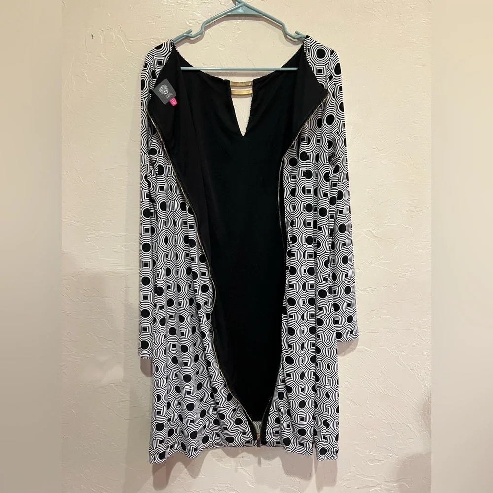 VINCE CAMUTO Dress Size 12 Black White Geometric Full Back Zipper Long Slv Lined
